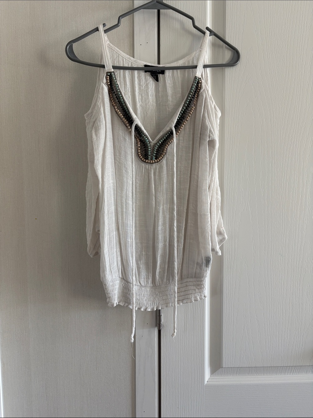 A. Byer White Beaded V-Neck Cold-Shoulder Camisole - Picture 1 of 3